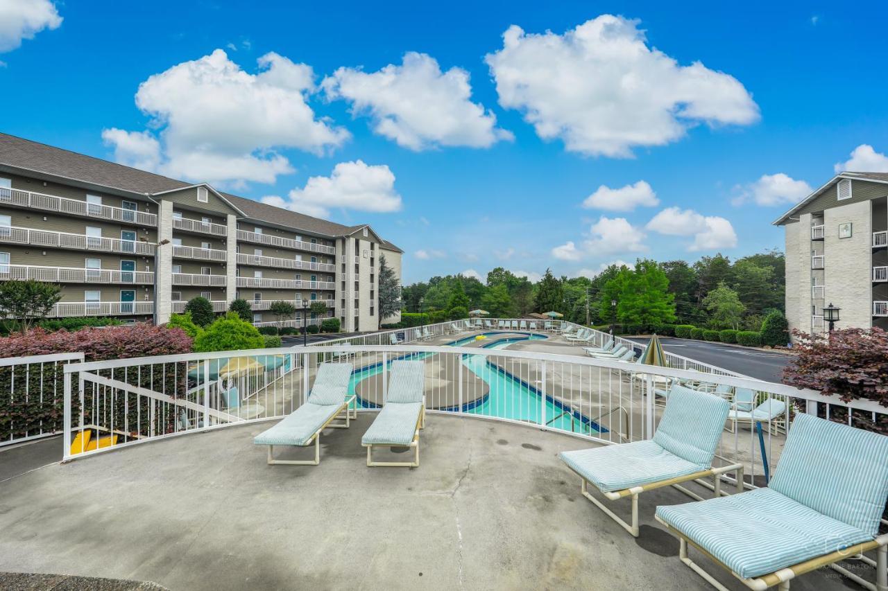Star Gazing Whispering Pines 644 Apartment Pigeon Forge Exterior photo